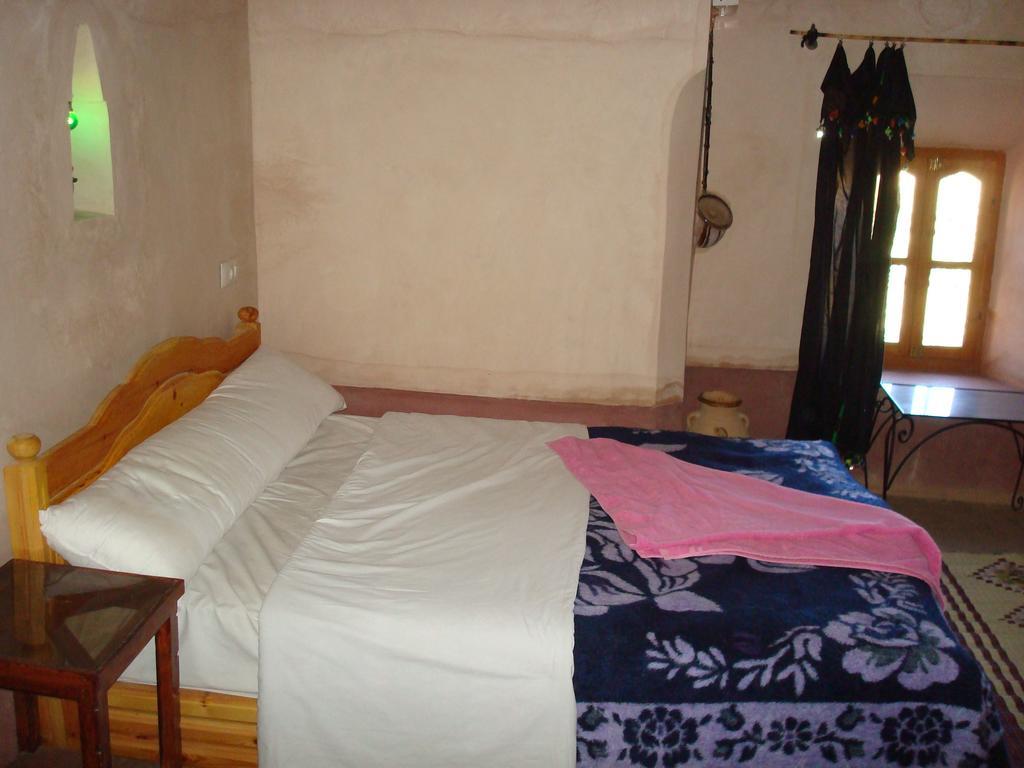 Hotel Kasbah Ait Kassi Boumalne Esterno foto