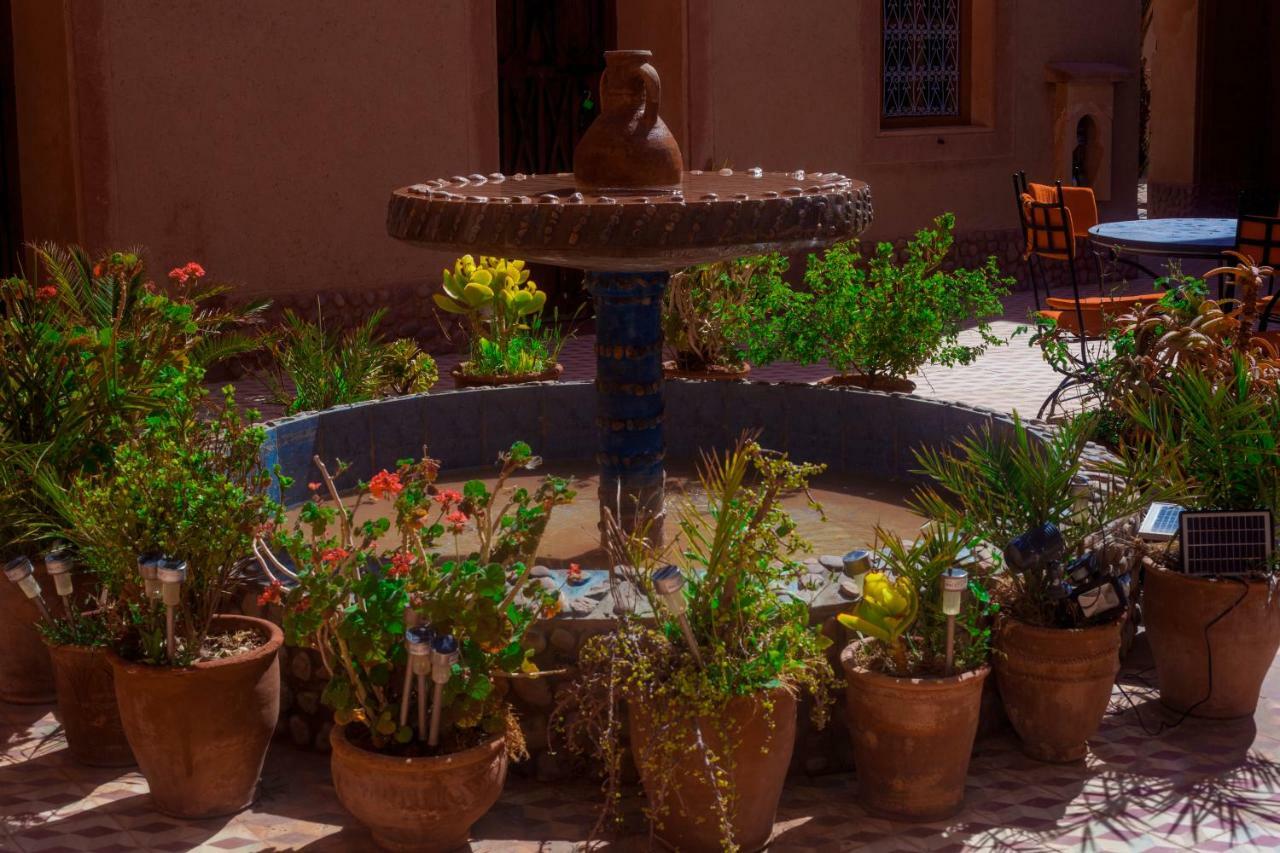 Hotel Kasbah Ait Kassi Boumalne Esterno foto